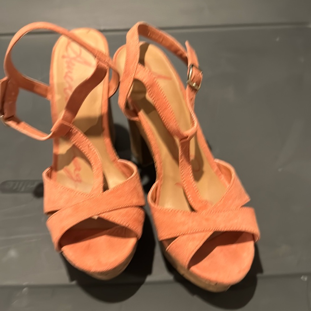 American rag pink heels